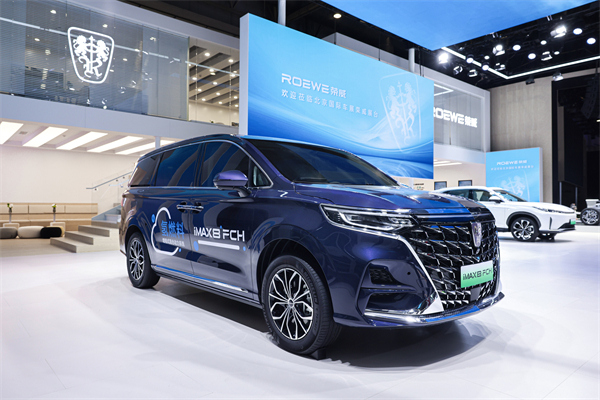 創(chuàng)新“來(lái)電” 上汽集團(tuán)整體亮相2024北京國(guó)際車(chē)展